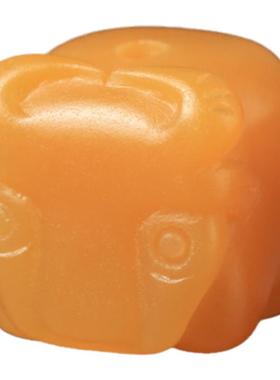 和田玉黄龙玉南红生肖牛吊坠