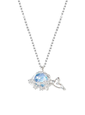 蓝色鲸灵项链深邃星空