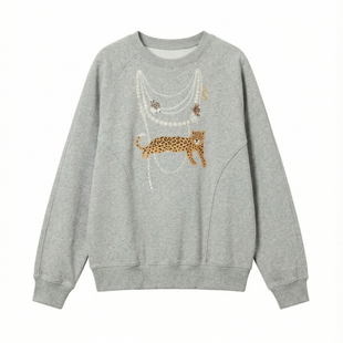 周里物出品「珠光豹影」花灰色卫衣女2025秋季新款宽松印花上衣