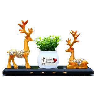 车内装饰摆件女士时尚汽车装饰品车载小车高级感2025新款中控台男