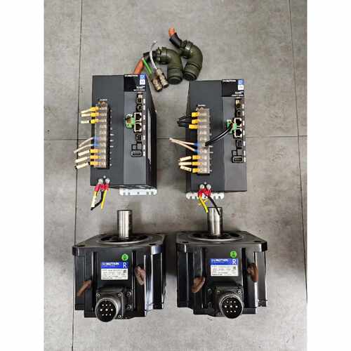 议价R系列伺服驱动器型号RS2A10A0KA4维修