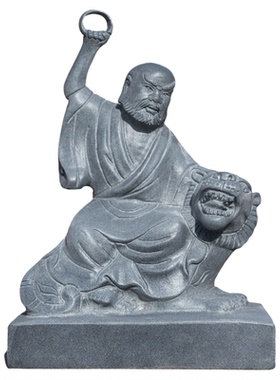 石雕伏虎罗汉石像石头青石雕刻伏虎寺庙家用屋顶屋顶摆件伏虎尊者