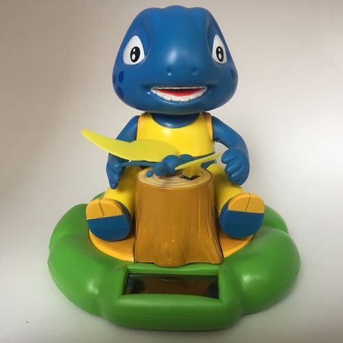 新款太阳能摇头公仔娃娃憨汽车龟恋饰八精品蝶礼品摆创意内