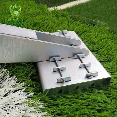 假草足球场草皮足球场人工草坪施工工具，接缝拉紧器