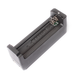 理发器手电筒18650锂电池充电器26650头灯3.7V4.2小风扇充电座充