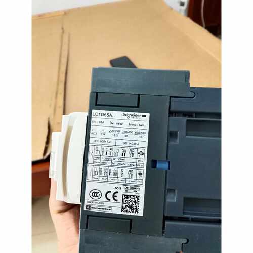 〔议价-可维修〕施耐德交流接触器LC1D65AM7C 220V 50/60H 全新均