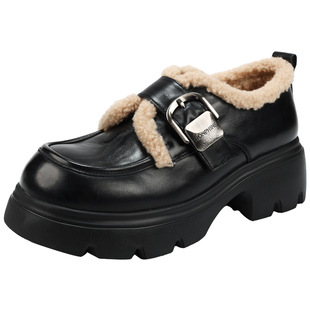 红粉知己加绒乐福鞋女2026春款厚底5.5CM皮带扣黑色学院风小皮鞋