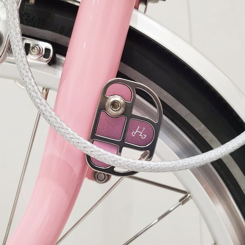 HH Innovation 小布前叉挡片 前叉保护 钛合金线管挡防刮伤双色