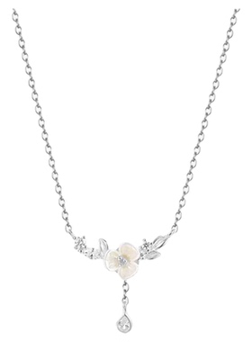 老凤祥轻奢森系花朵项链