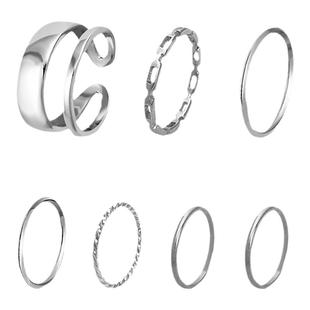 戒指女叠戴轻奢高级感小众设计套装ins指环不掉色尾戒小指钛钢素