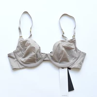 Бабушка Грей