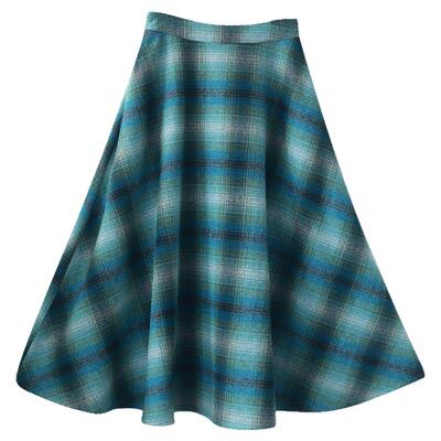 蓝格纹毛呢半身裙忆旧美拉德风