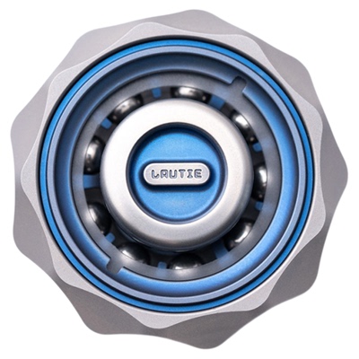 傲娇的老铁匠金属指尖解压玩具