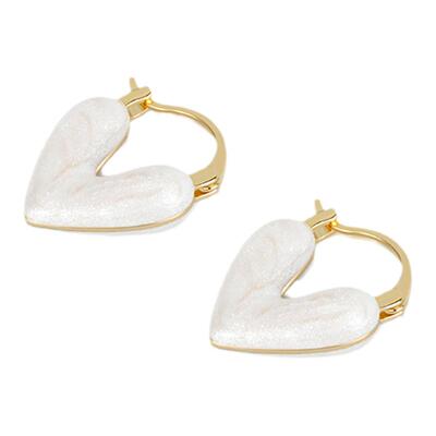 TFY2024年新款爱心耳环