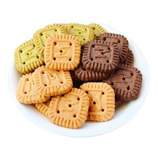 生椰拿铁味网红小方块饼干独立小包装焦糖巧克力曲奇零食整箱批发