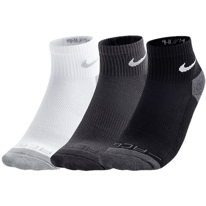 NikeACG儿童运动袜新品上市