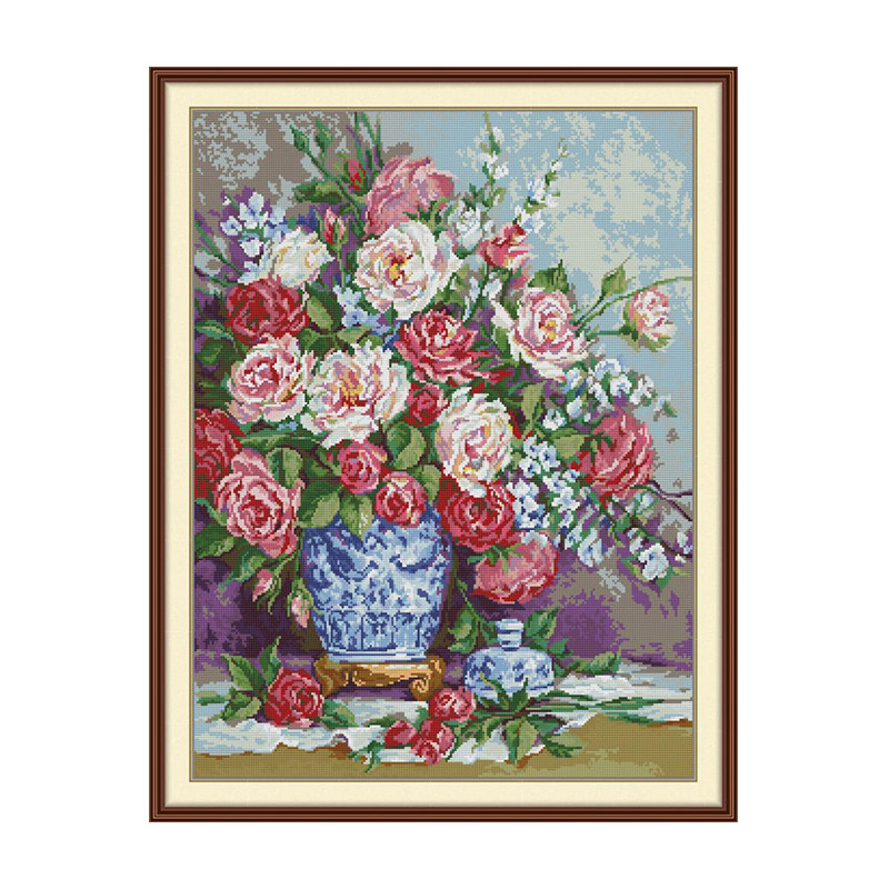 古典花瓶玫瑰十字绣 油画风鲜花束装饰画 大格棉线丝线新款满绣