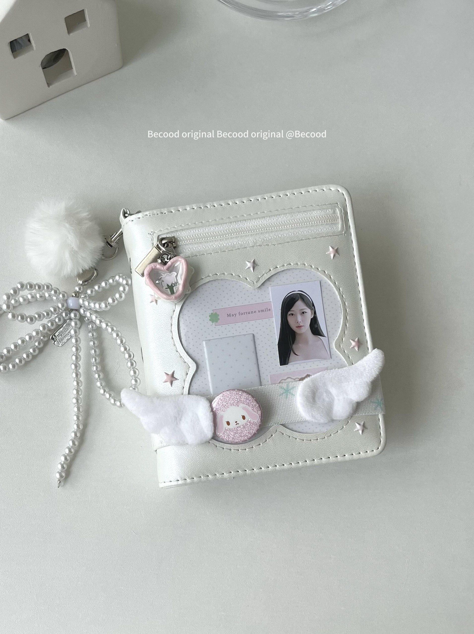 thumbnail for Lucky white moonlight two-fold m5 loose-leaf handbook, high-value ins, wind hollow, four-leaf clover, pain notebook, notebook