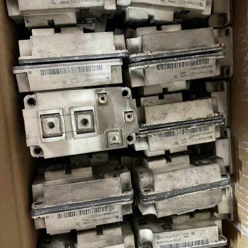 议价-IGBT模块 BSM300GA170DLC BSM300GA