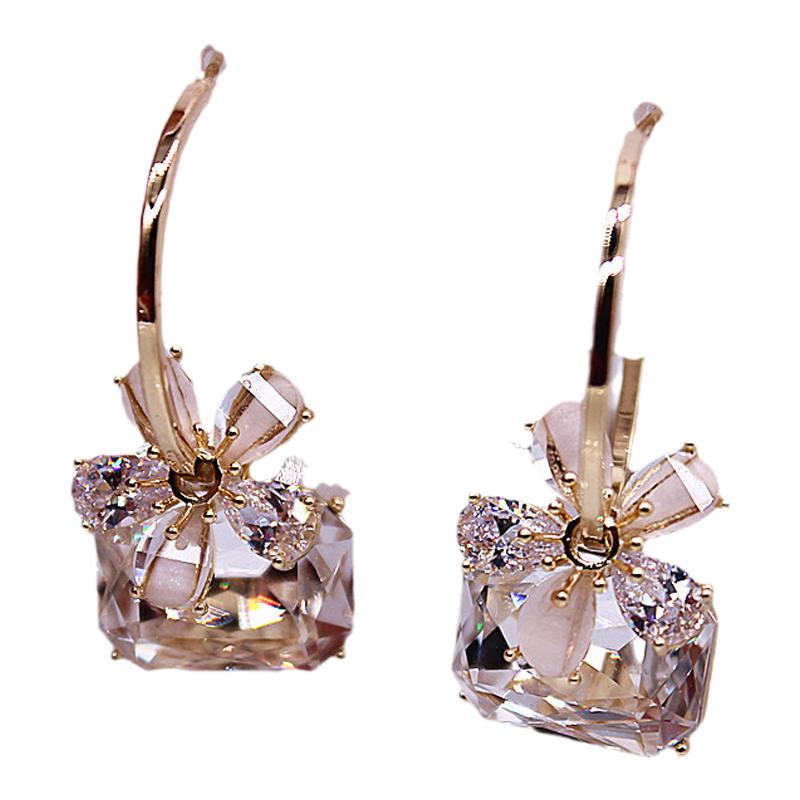 高级感几何银针水晶耳环女韩国气质长款镶钻网红耳饰2025年新款潮