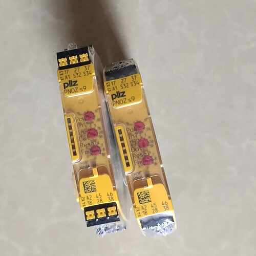 溢价-皮尔兹安全继电器S9 751109  750109装机剩余5