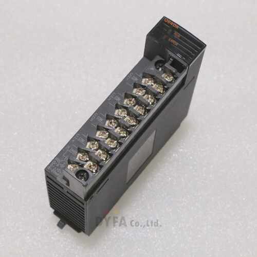 MITSUBISHI used Q64DA SN:05 D/A CONVERTER UNIT PLC-I-29099T2