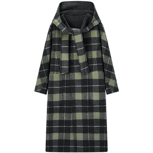 爱居兔含绵羊毛正反两穿双面呢大衣2025年冬季新款女连帽围巾大衣