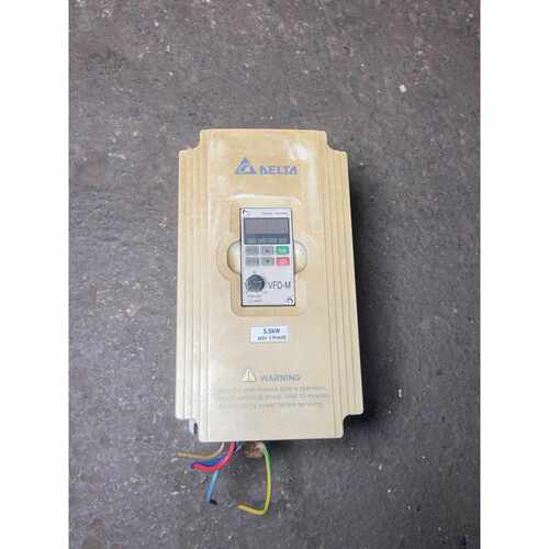 议价议价台达5.5kw变频器VFD055M43A，成色实物图