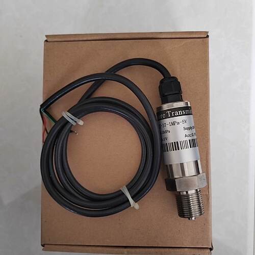溢价-扩散硅压力变送器传感器ST-37-1MPa-5V
