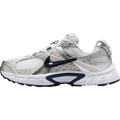 Nike/耐克正品V5 RNR女士日常透气耐穿时尚低帮运动鞋IO7390-095