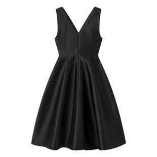 YOUENBB 小鱼饱饱【浓情华尔兹】黑色V领缎面礼服裙显瘦赫本风