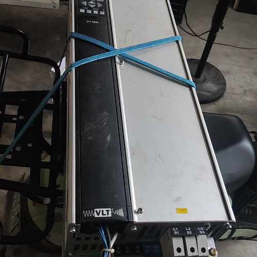 丹佛斯VLT5000变频器VLT5032PT5C20EBR3