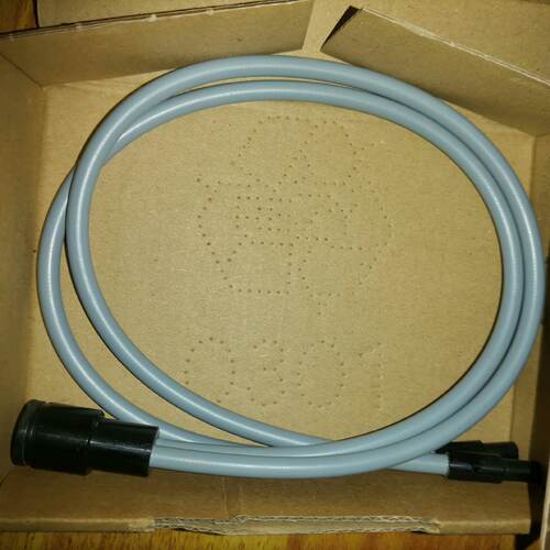 溢价-BALLUFF/巴鲁夫光纤传感器，BFO 18V-LCC