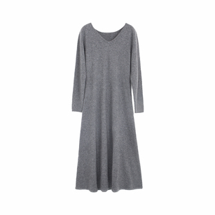 秋冬针织法国收腰古着修身黑冬裙打底a字长款羊绒v领毛衣裙连衣裙