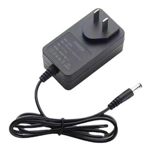 红外线水平仪充电器超级快充圆头通用3C认证CCC 质量稳定耐用转灯