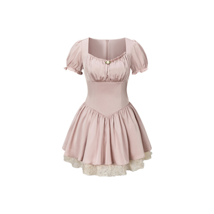 肉装小cherry 甜莓日记 光泽感微胖拼接立体玫瑰网纱蕾丝连衣裙