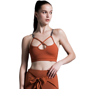 AUMNIE澳弥尼Logo胸围防震聚拢收副乳大胸瑜伽健身含胸垫中低强度