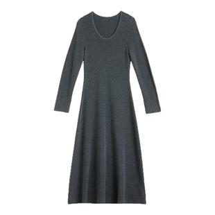 2025冬季新款绵羊毛针织连衣裙气质优雅微喇长袖U领针织A字打底裙