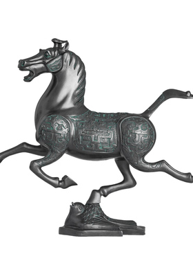 仿古青铜马踏飞燕摆件家居装饰品