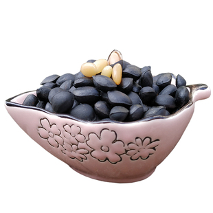 云南火烧松散装黑松子不开口落水松孕妇坚果休闲零食特产生松子