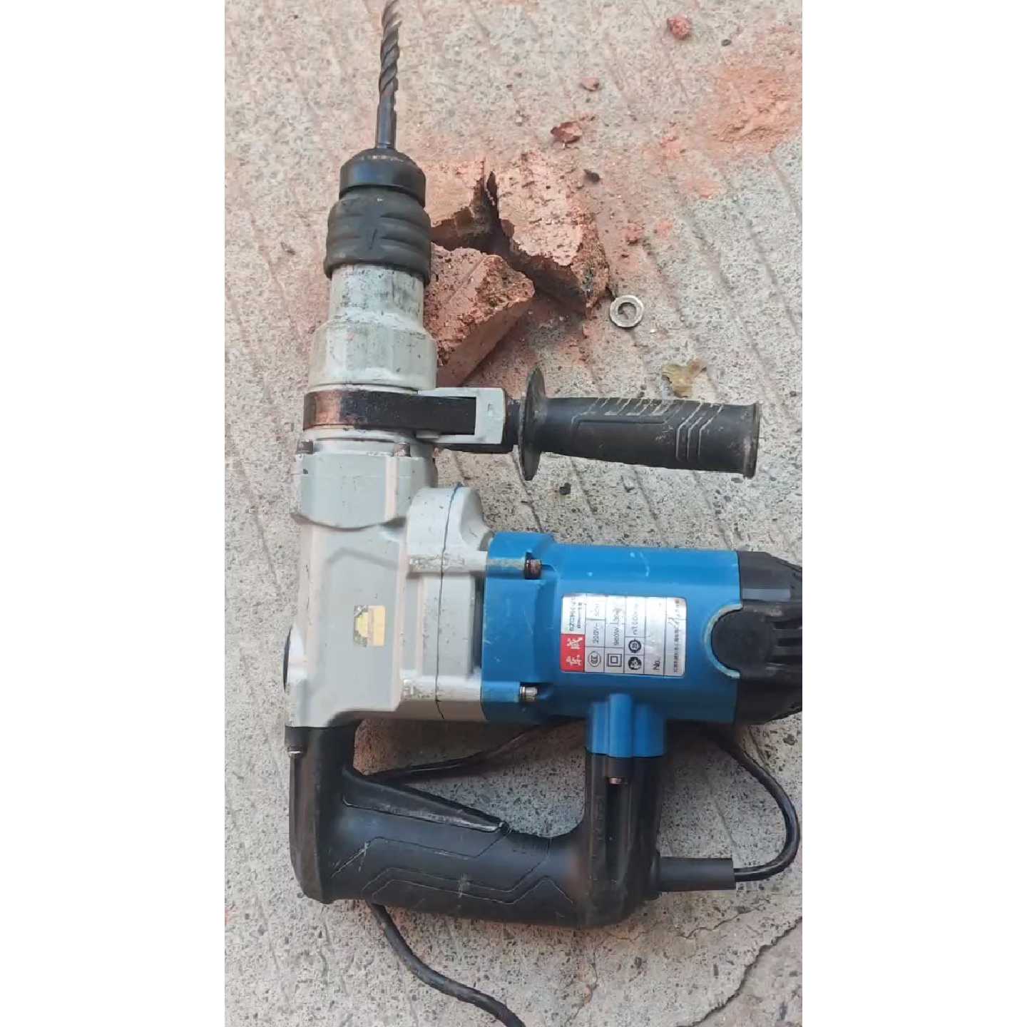 询价-东成DZC96026电锤960W功率兼具锤跟锤钻两功能可维修