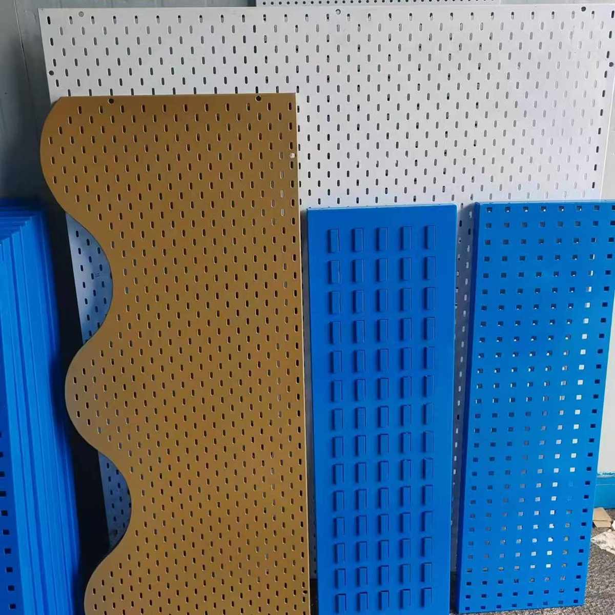 洞洞板上墙五金工具展示架收纳置物装饰一体成型挂板