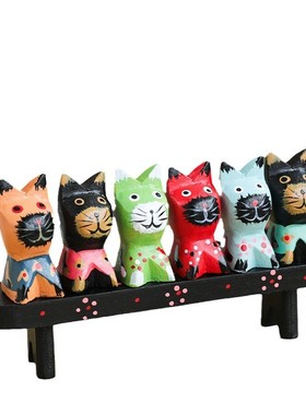 原木彩绘小猫客厅装饰卡通摆件