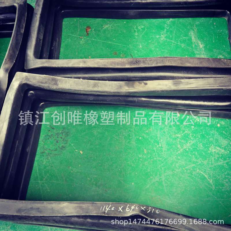 厂家定制方形波纹管启备变母线密封胶套共相母线密封胶套