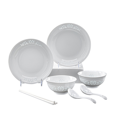 景德镇玲珑缠枝莲釉下彩家用碗