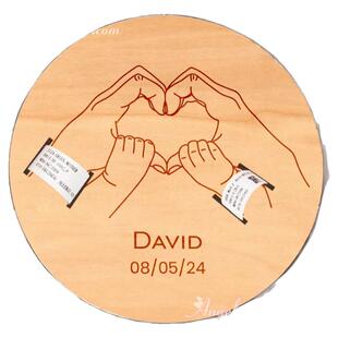 Baby Birth Bracelet Holder定制婴儿出生信息名字牌宝宝名字木牌