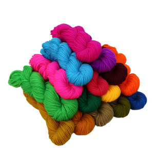 腈纶毛线团中粗线手工diy编织钩针毛线勾棉拖鞋坐垫晴纶宝宝毛线