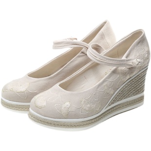 春天搭配汉服的古风高跟鞋女增高坡跟圆头仙女古装绣花汉服鞋子