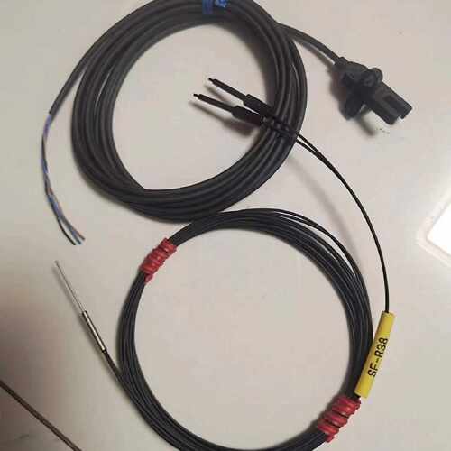 议价全新SMASENS光纤传感器SF-R38，原装正品，质量有保维修