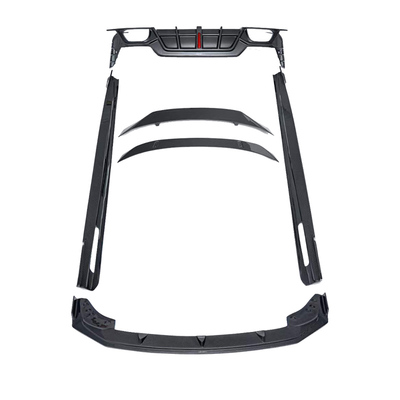 23款后期宝马3系改CMST前后包围